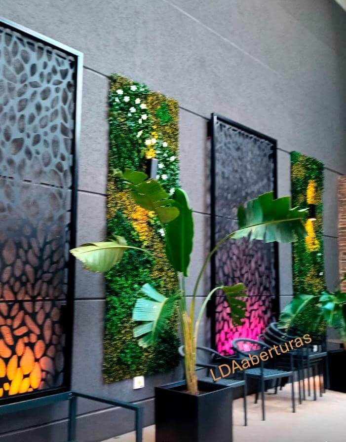 Paneles decorativos con jardín vertical